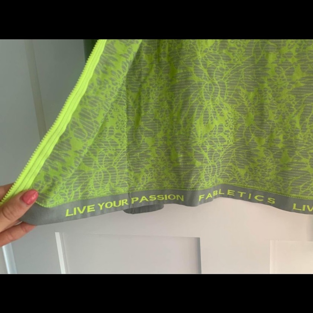 Fabletics Jacket - Picture 2 of 3